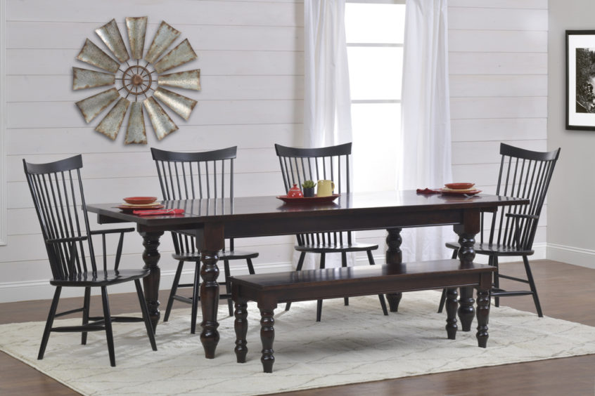 French Farmhouse Tables Urban, Dining Room Chairs For Farm Table